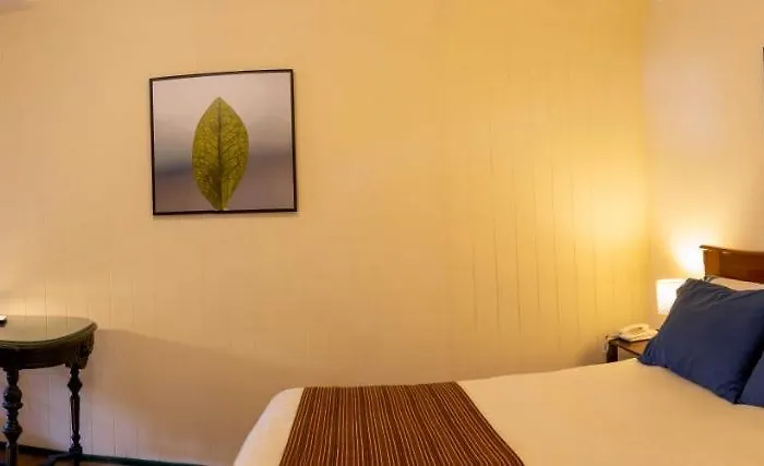 Pensão Corihuasi 3*